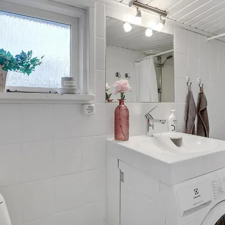 Three-bedroom In Neksø